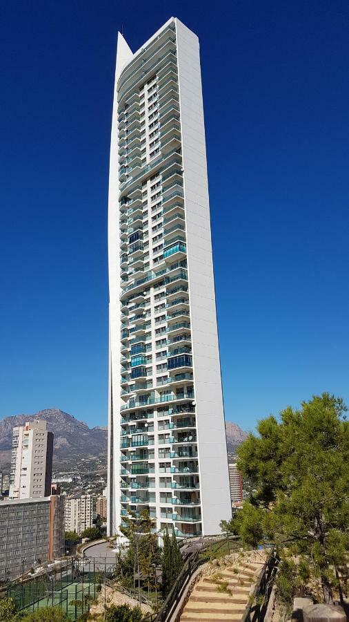 Highrise Apartment With Private Terrace & Sea Views - 34Th Floor Benidorm Exterior foto
